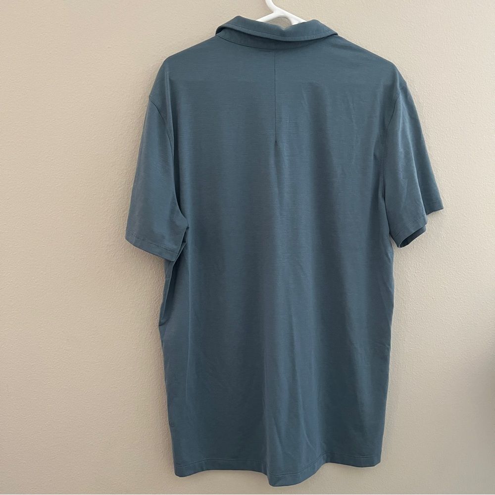 Lululemon men’s polo shirt sleeve size XL blue golf - Picture 2 of 4